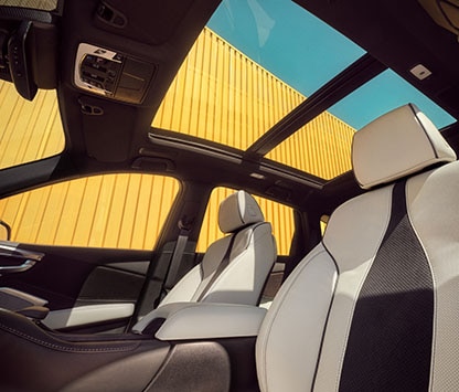 2022 RDX panoramic interior